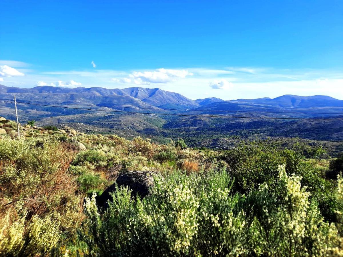 Navaquesera Mirador De Gredos Avila Exterior photo